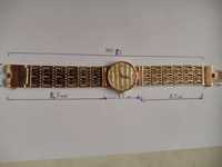 золотые часы с браслетом