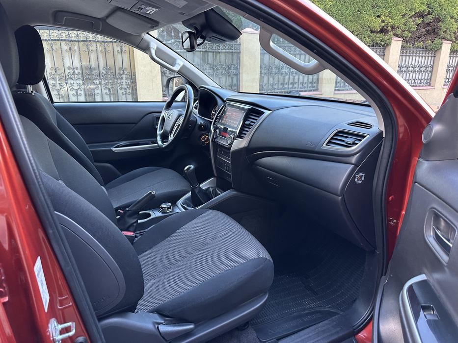 Mitsubishi L200  Pick Up an fab 2021 Facelift motor 2.3d 150 CP