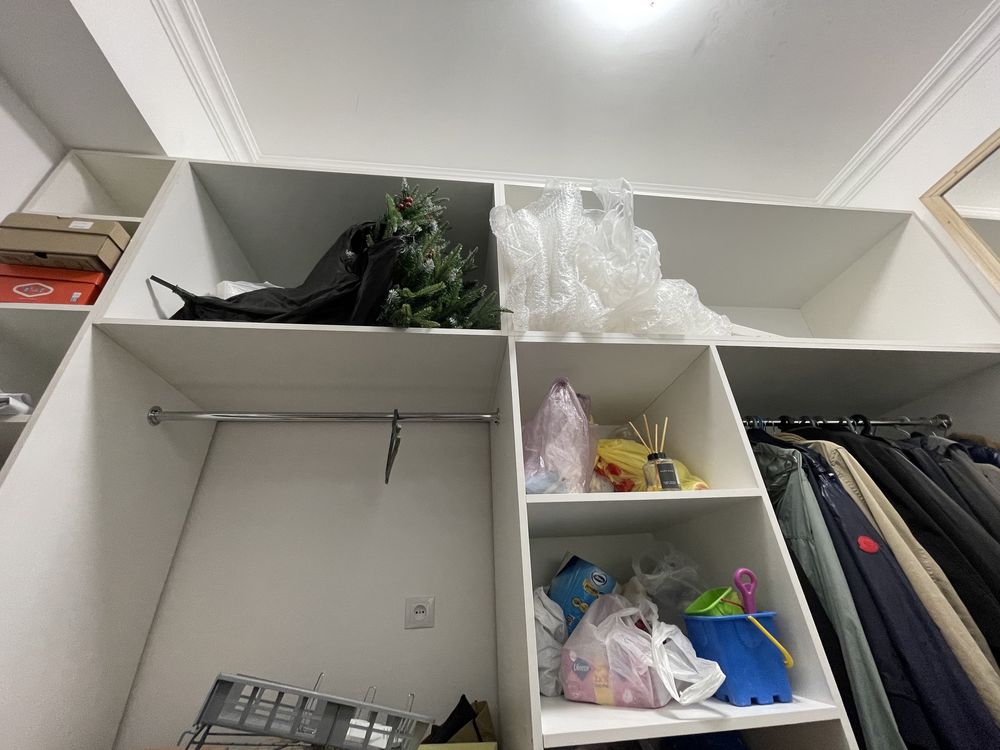 Шкаф-гардероб в клодовую