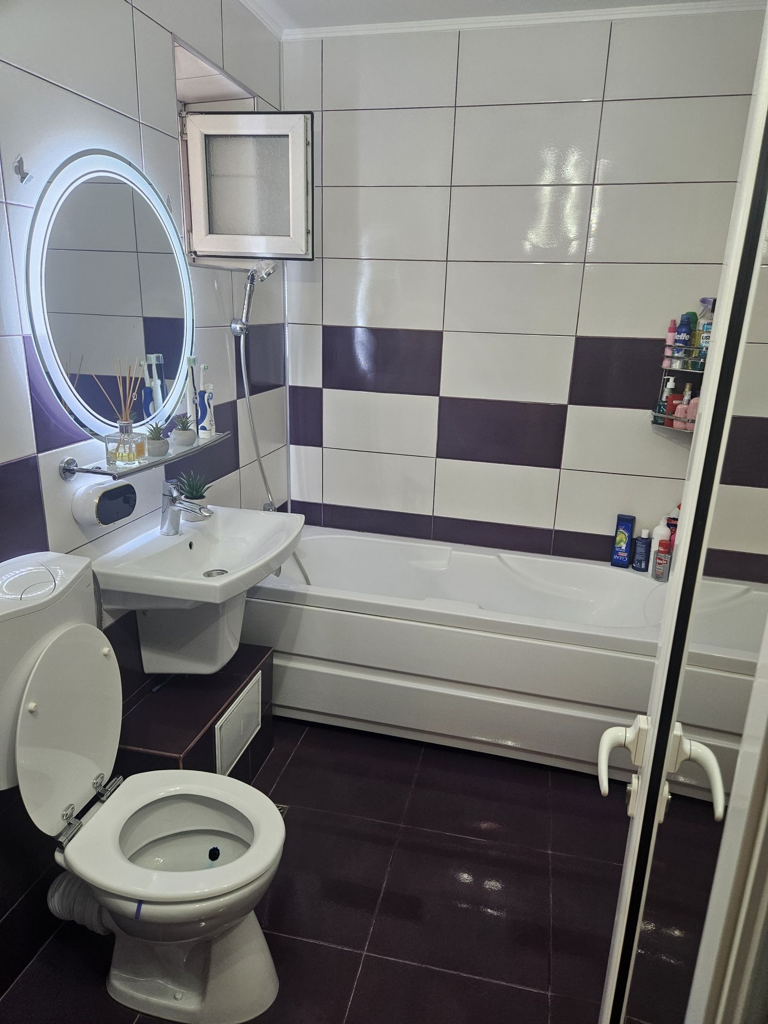 Apartament 2 camere de inchiriat
