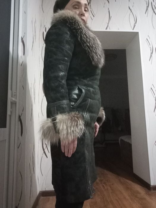 Дублёнка черная кожа воротник песец