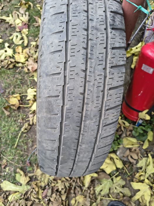 Vînd două cauciucuri continental dot 2024 folosite.