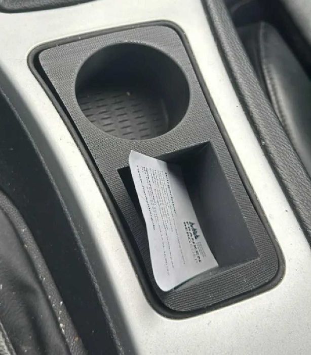 Поставки за напитки за всички модели автомобили както и за Iqos
