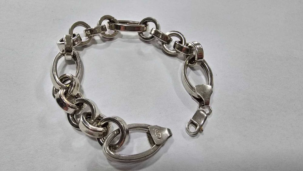 Сребърна гривна 925