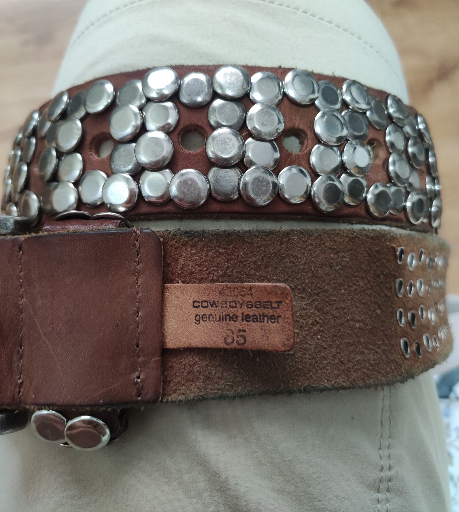 Curea Cowboy din piele naturala cu ținte 100x4cm