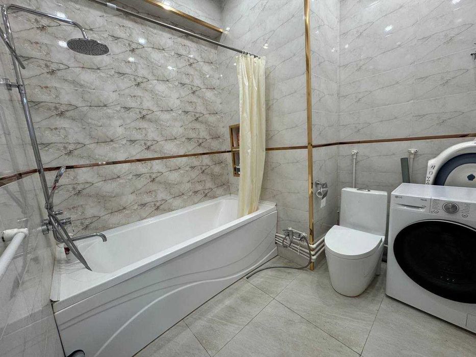 Novostroykada 3 xonali remont mebel texnikali kvartira sotiladi