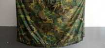 Pelerina  ,umbrela ploaie camuflaj tip  armata  impermabila și suporți
