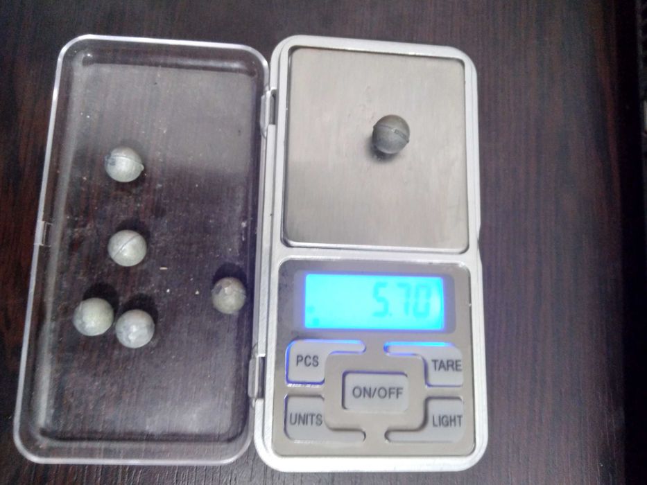 Bile de plumb 10 mm 35 de lei