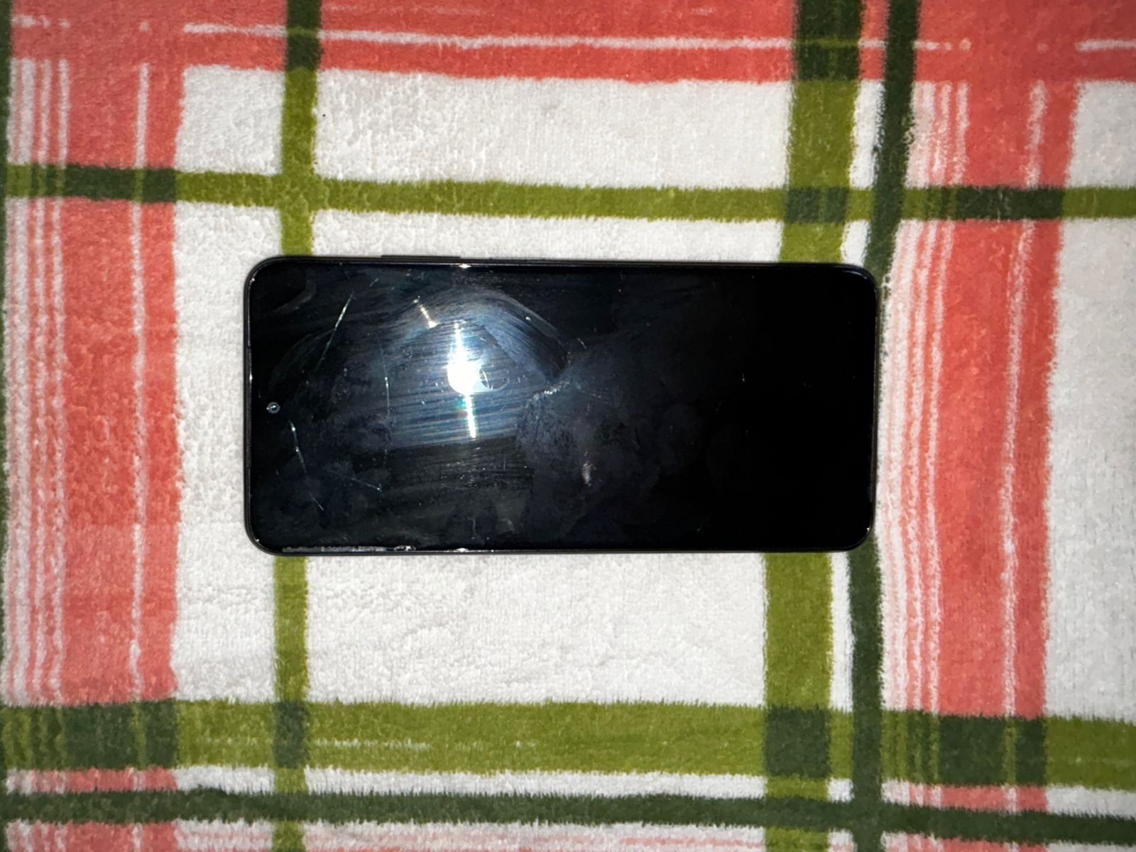 Продам ,redmi 10 pro ,128/6