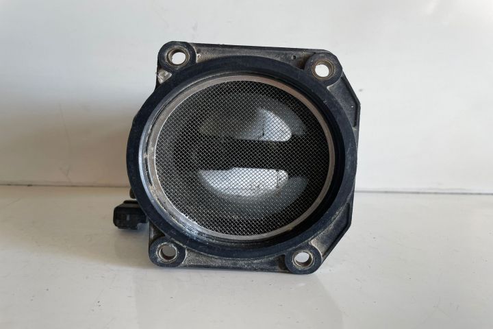 Debitmetru aer  Hitachi AFH60-10B Audi A6 4B/C5 seria