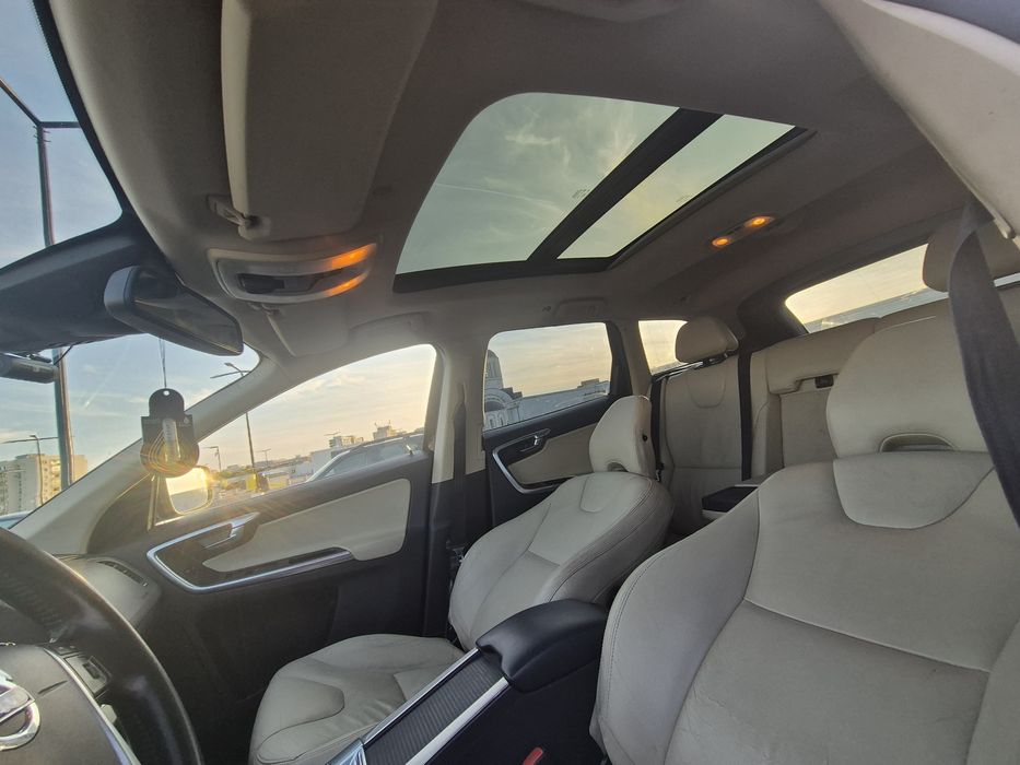 Vand volvo xc 60 2.4 awd summum 2013