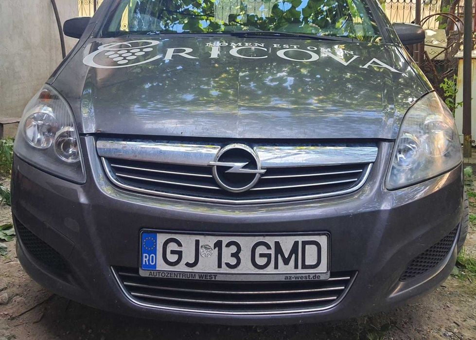 Opel Zafira 1.6 benzina 2009