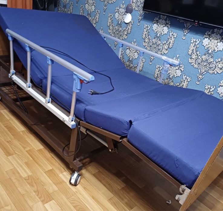 Кровать для лежачих больных