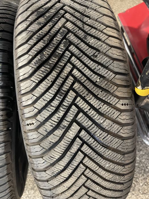 225 65 17 зимни гуми MICHELIN