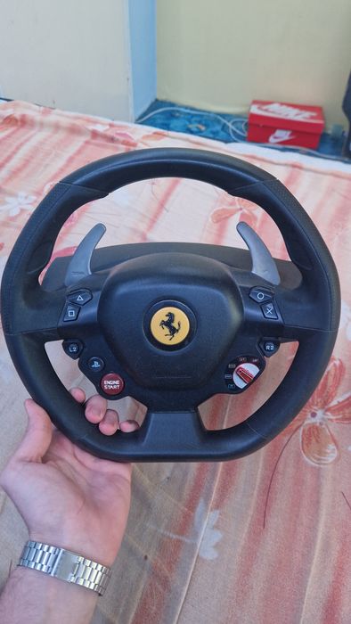 Волан Thrustmaster T80 Ferarri