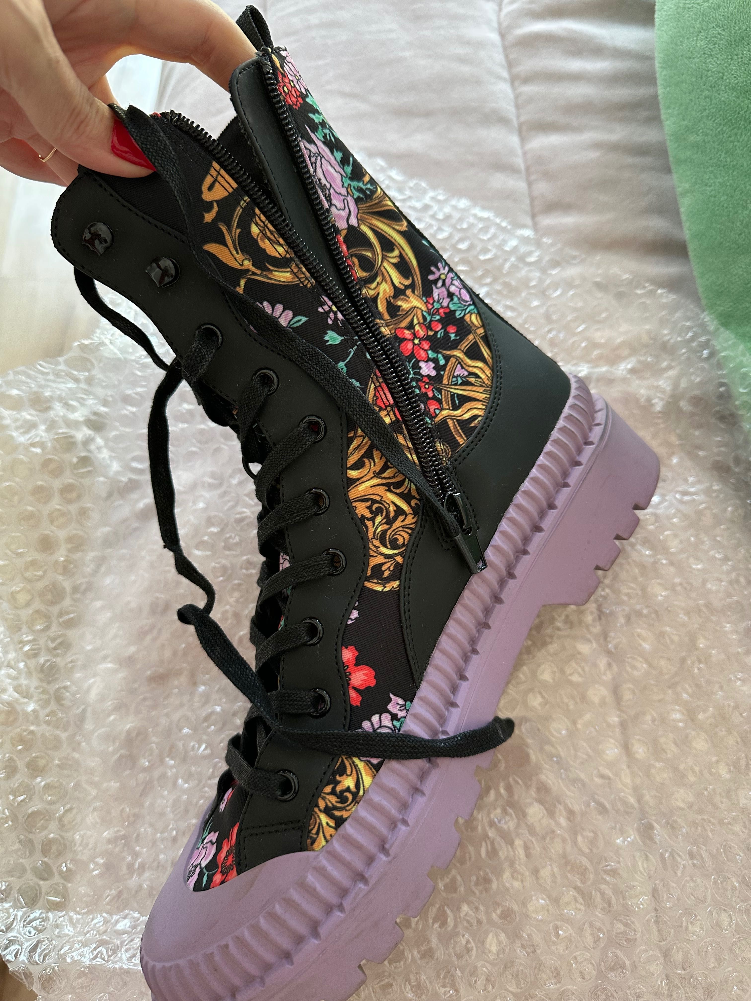 Кецове Versace оригинални