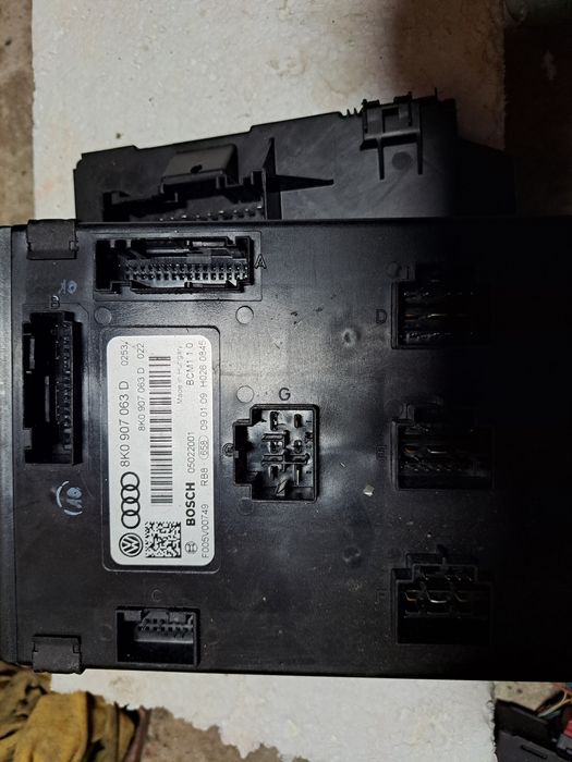 Calculator confort Audi A4 B8 cod 8K0 907 063 D sau P