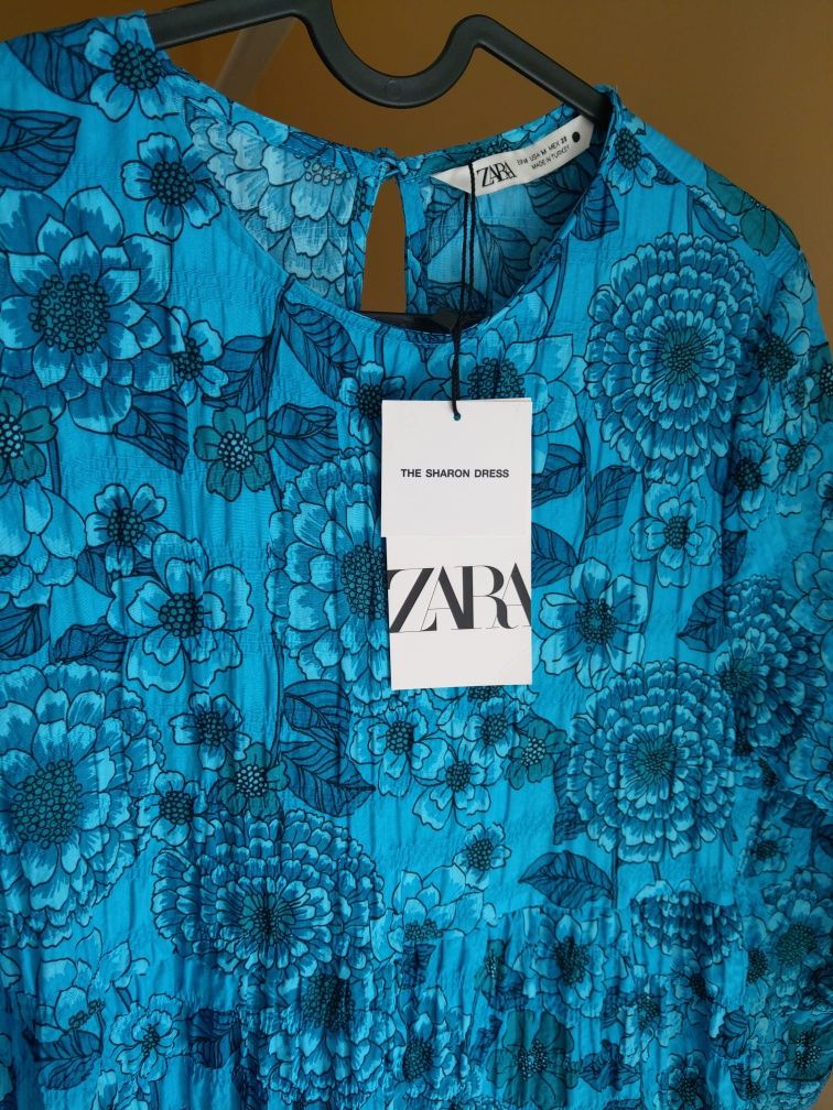 Vand rochie Zara