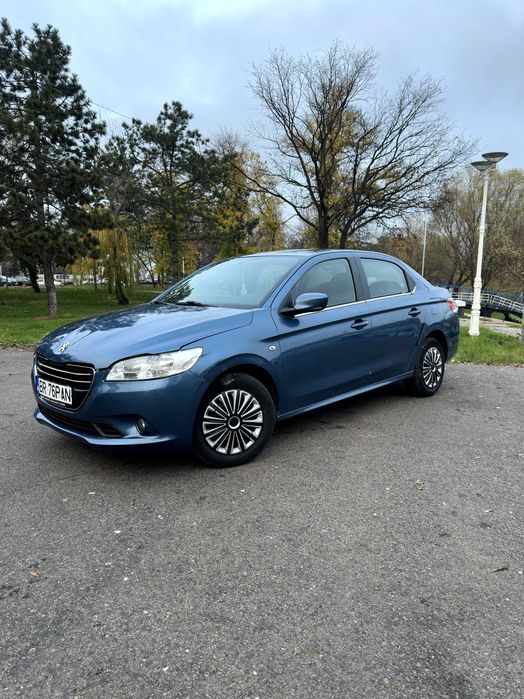 Peugeot 301 2013 1.6 benzina
