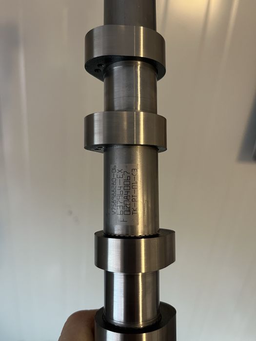 Разпределителен вал Бмв  n13  114i 116i изпускателен вал