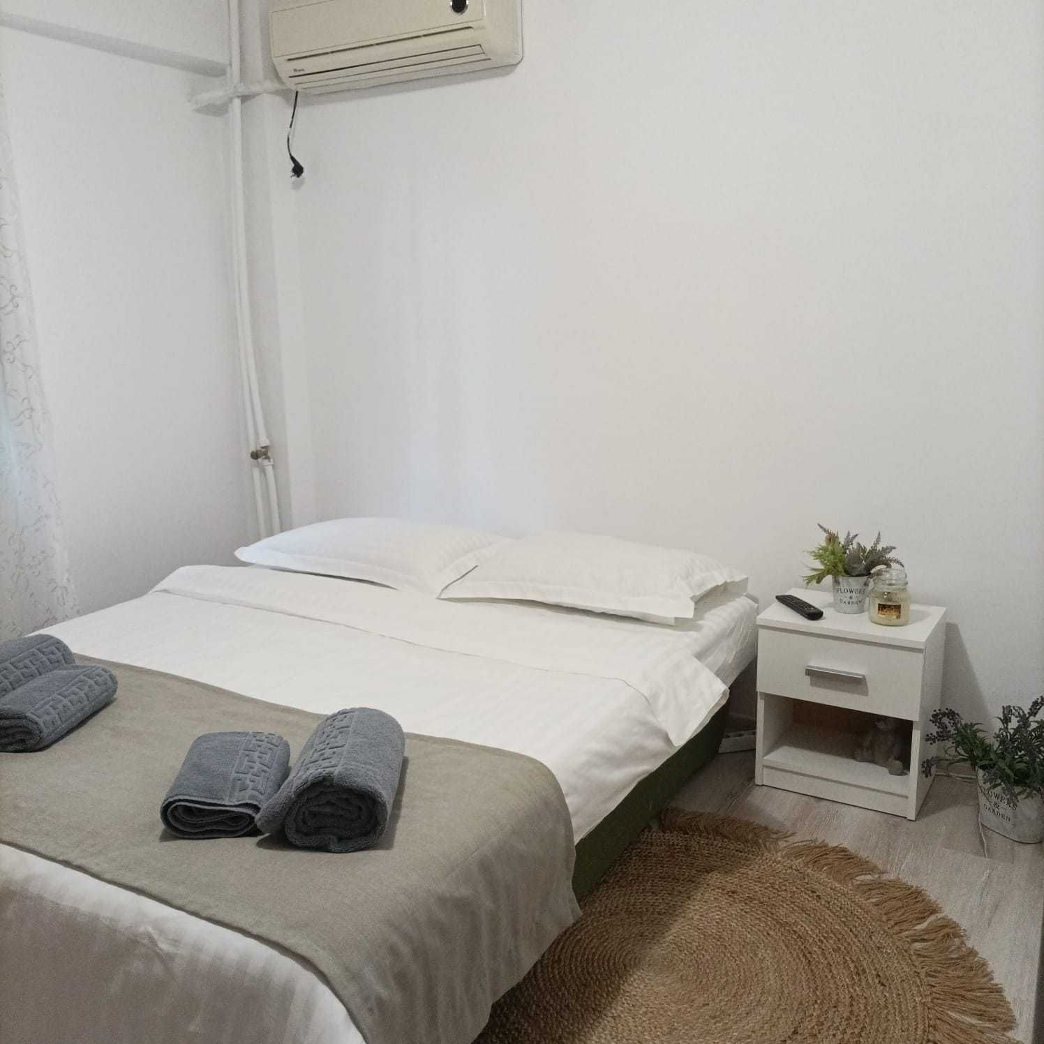 Cazare Apartament 2 camere, regim hotelier