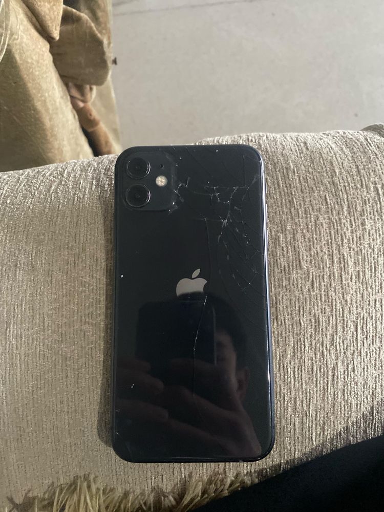 iphone 11 ,64