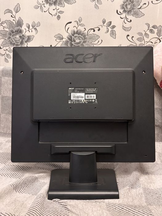 Монитор Acer AL2017