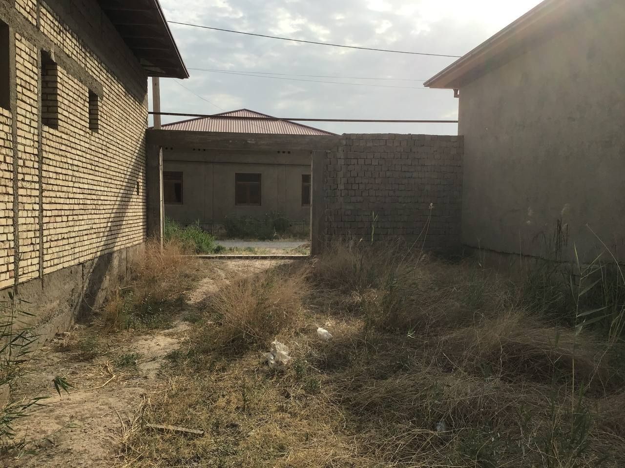 Hovli sotiladi Qarshi shahri