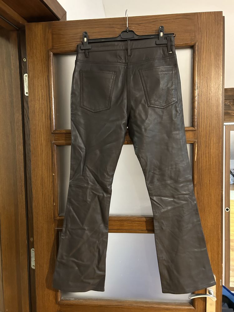 Pantaloni de piele naturala, Zara, 38. Produs nou.