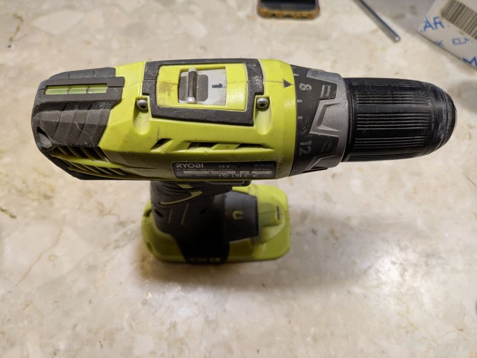 RYOBI RCD1802 винтоверт