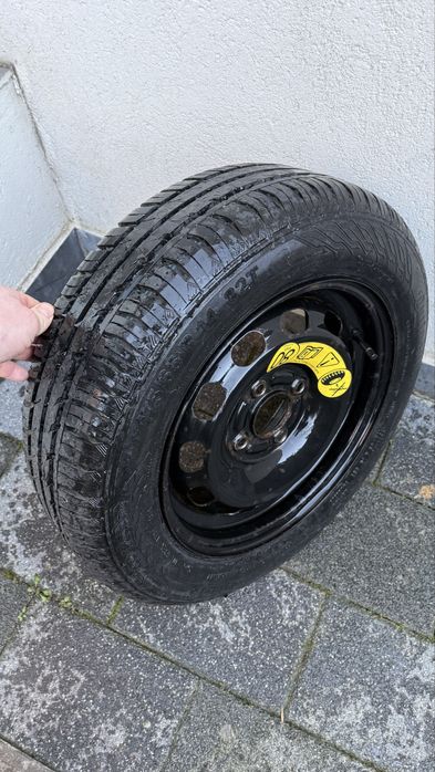 Roata de rezerva janta/anvelopa R14 Ford + anvelopa R15 M+S