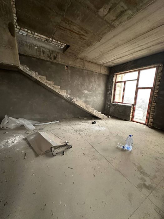 Новостройка 5 комнатная площадь 140м2. Экобазар Феруза