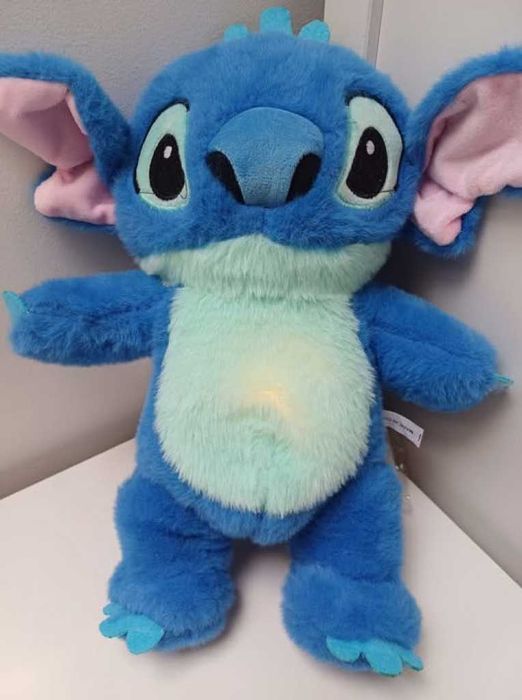 Stitch, плюшена бебешка играчка, с мелодия и светлина