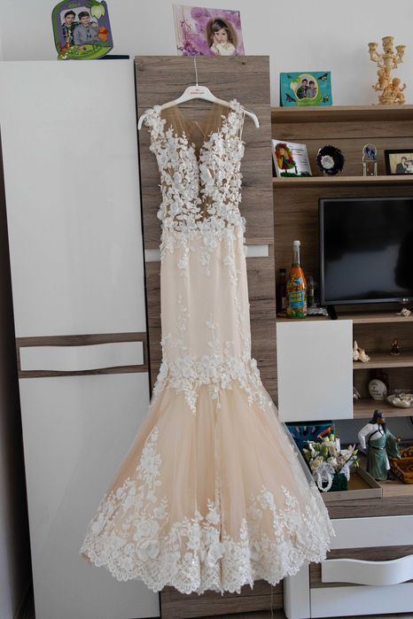 Vand Rochie de Mireasa