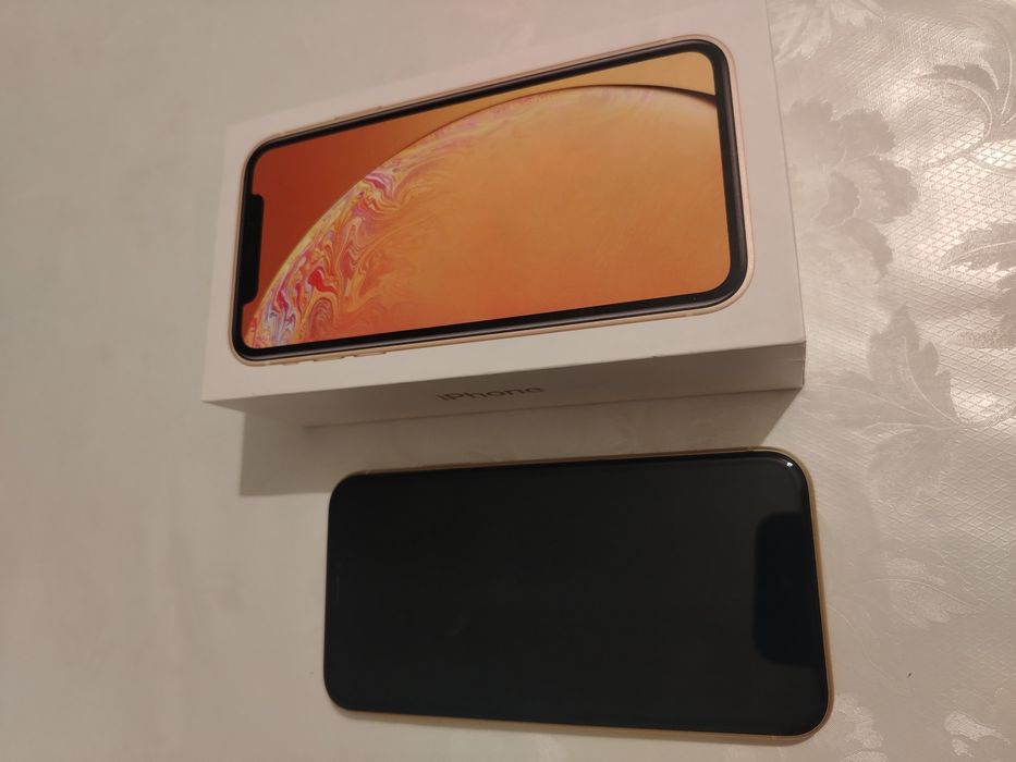 Айфон ХR сатылады