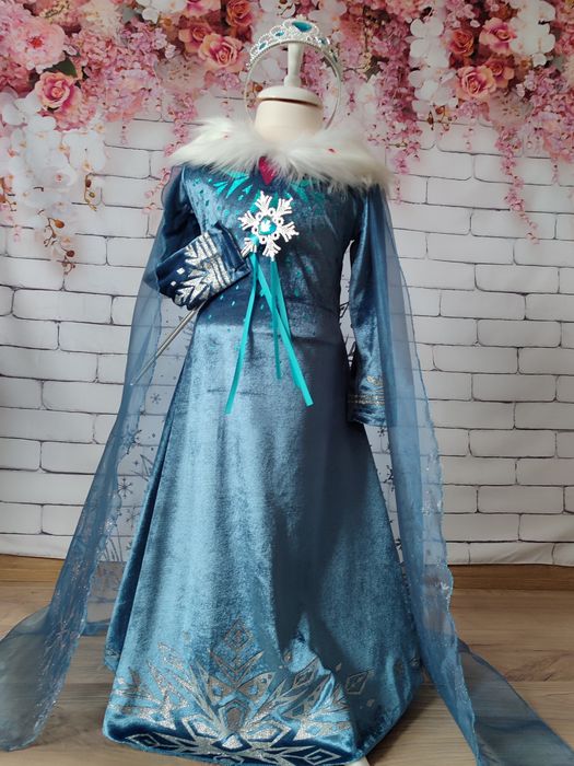 Rochiță Crăiasa Zăpezii noua 3 4 ani 104 110