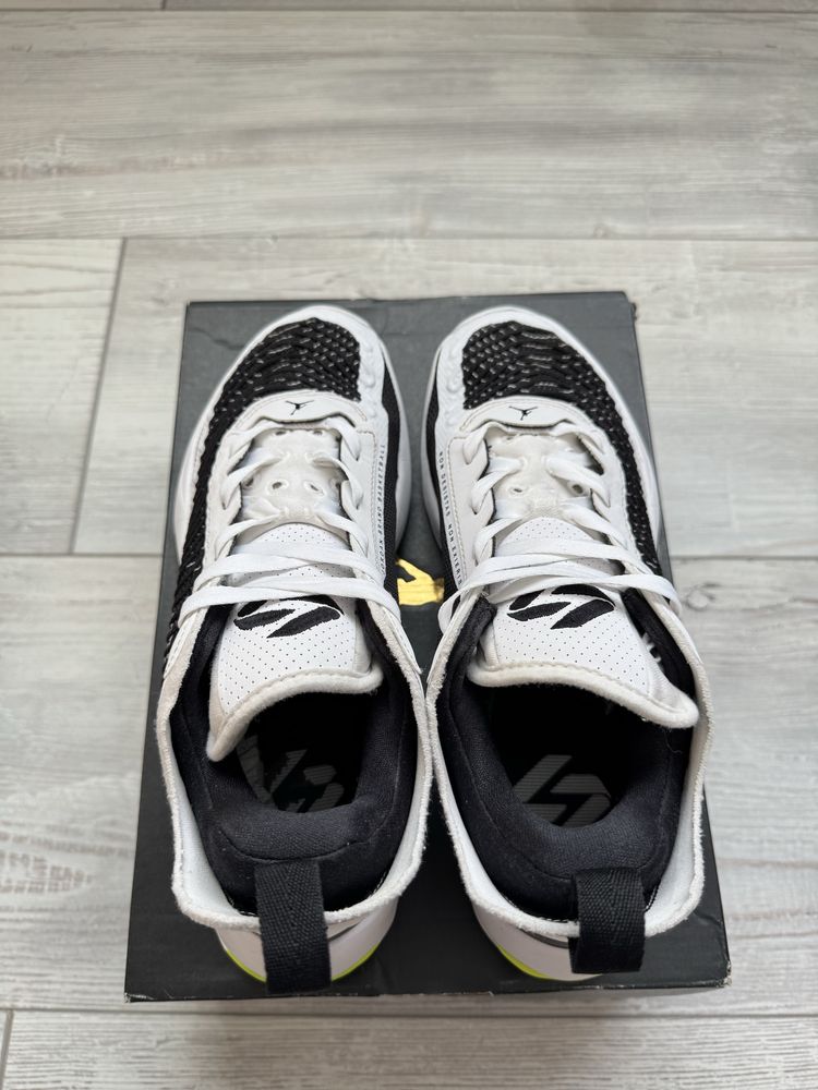 Мъжко! Чисто нови оригинални сникърси Nike Jordan Luka 1 DN1772 107