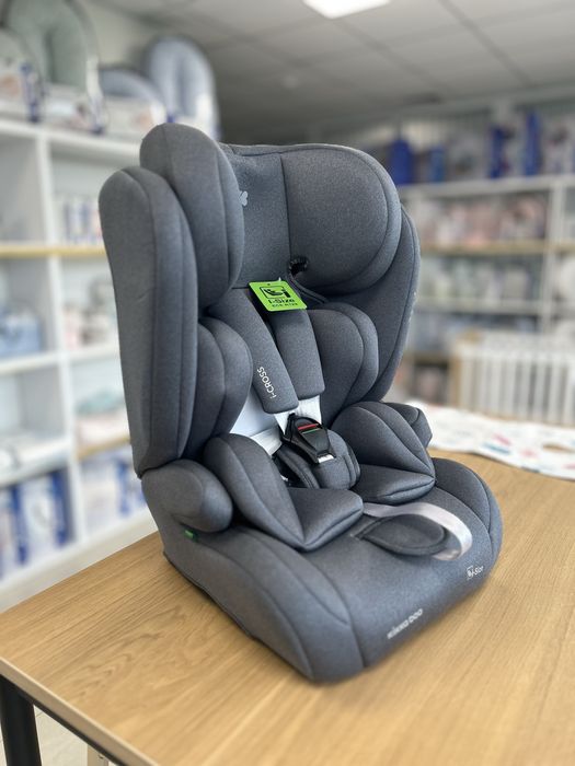 Столчета за кола с КРАШТЕСТ i-size 76-150см(9-36кг)isofix