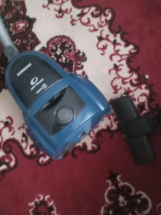 Продам пылесос в хорошем состоянии
