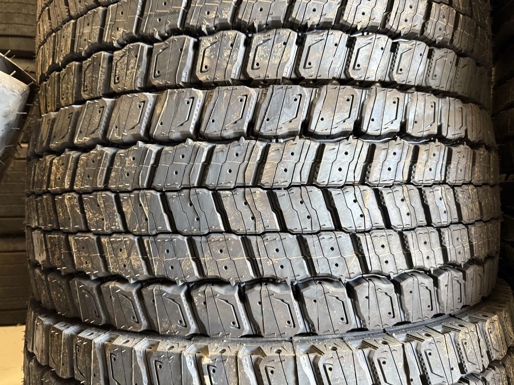 Anvelope Noi 295/60/22.5 Michelin