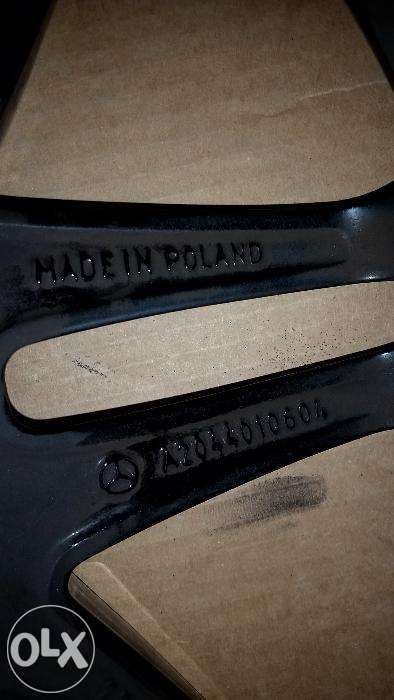 Jante Mercedes C E Class AMG63 18 Zoll cu CAPACE NOI GRATUIT