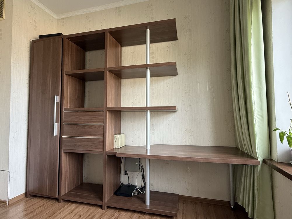 Продам шкаф с партой