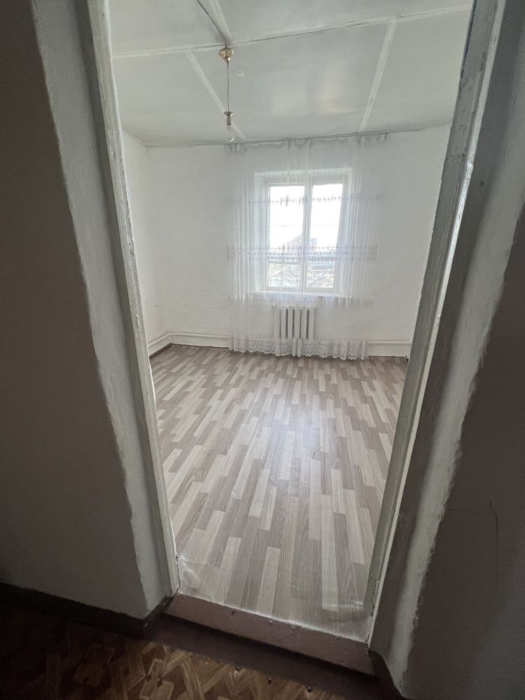 4 бөлмелі үйді жалға беремін.