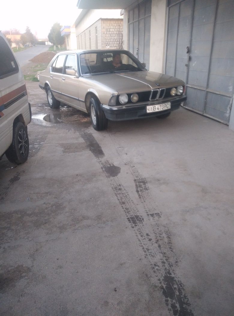 BMW 728 sotiladi obmen