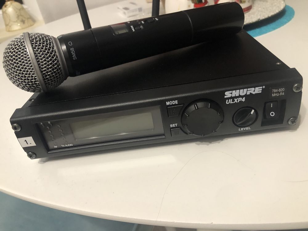 Shure ulx p4 sm 58 stare ca nou !!