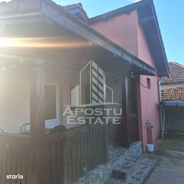 Casa Individuala in zona linistita in  Giarmata -Vii