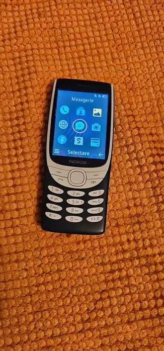 Telefon mobil Nokia 8210, Dual SIM, 4G, albastru

folosit