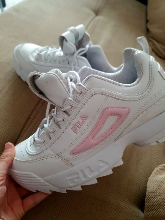 Страхотни маратонки Фила