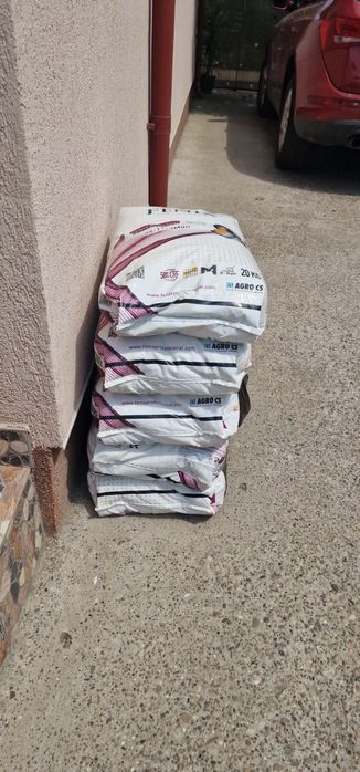 Îngrășământ pentru gazon