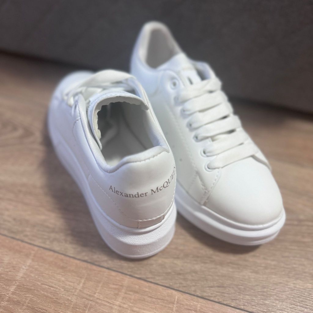 Adidasi Alexander McQuuen Unisex